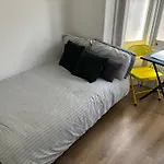 Comfy Stay In Wandsworth Town