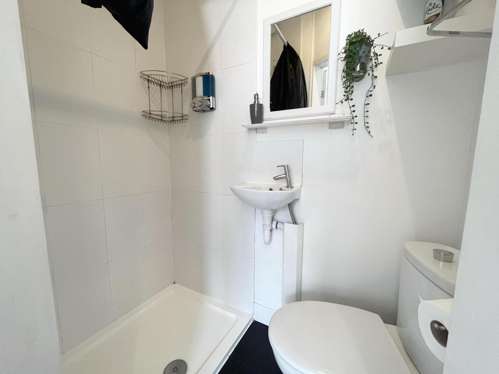 Apartamento Comfy In Wandsworth Town *
